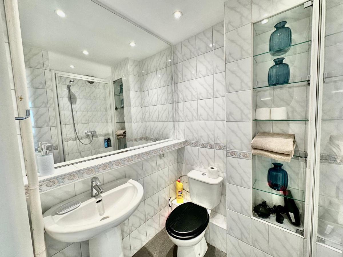 Super Apartament White Warszawa 2X Metro Scisle Centrum Wifi 300 Mbs New Kültér fotó