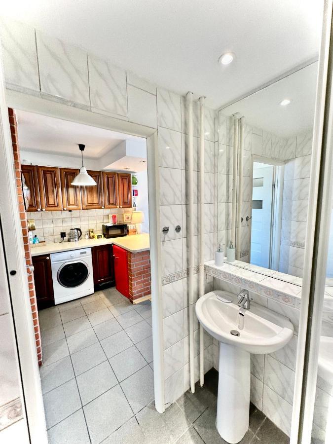 Super Apartament White Warszawa 2X Metro Scisle Centrum Wifi 300 Mbs New Kültér fotó